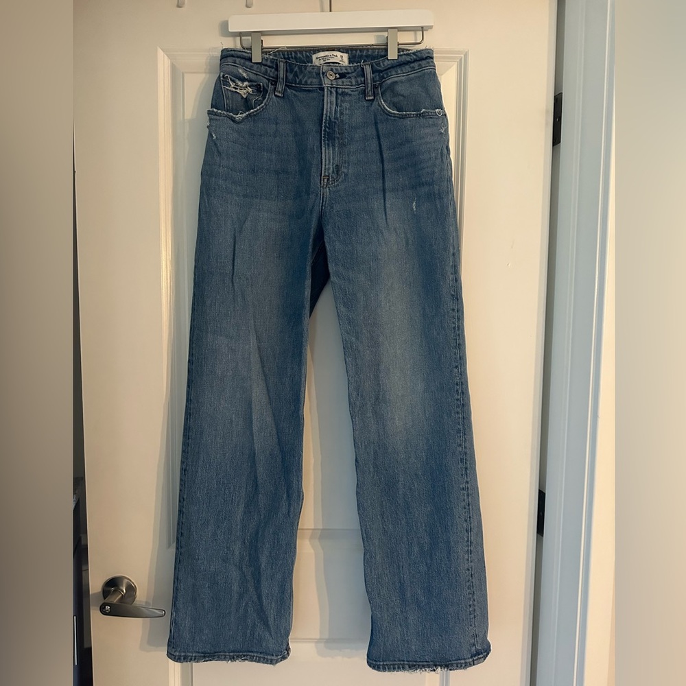 Abercrombie Curve Love High Rise 90s Relaxed Women’s Jeans